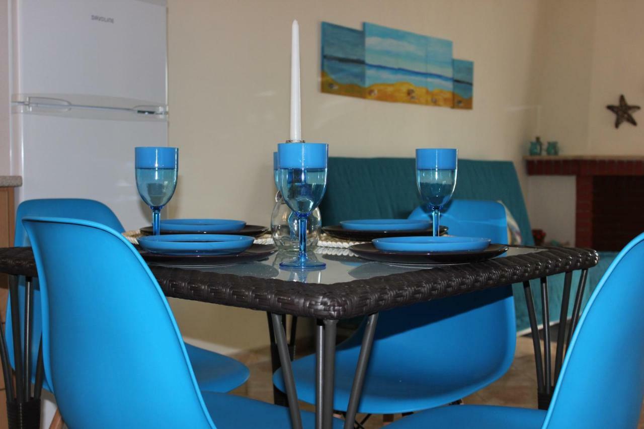 Siviri Apartment In Blu Bagian luar foto